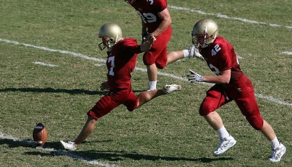 kaiyun app-中国男篮大力提升三分线外进攻威胁，中国男篮 三分